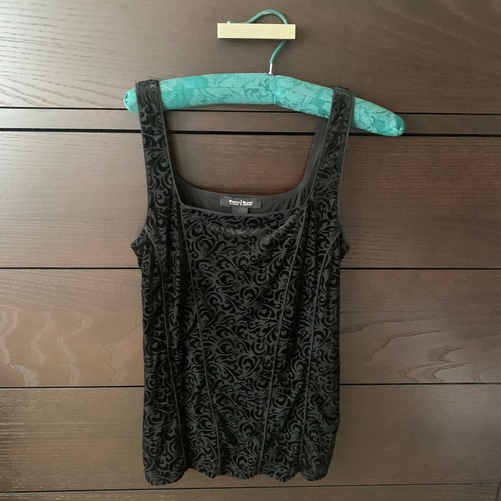 White House black market top